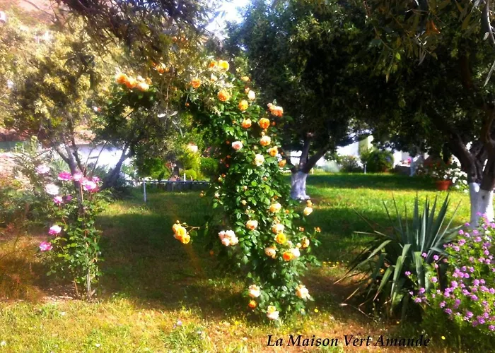 Gasthof La Maison Amande Spathi (Kea)