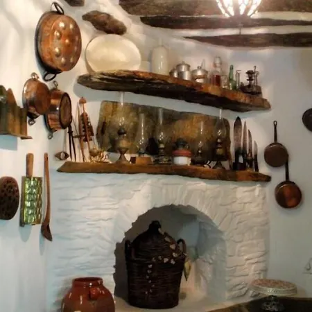 Гостевой дом La Maison Amande Spathi (Kea)