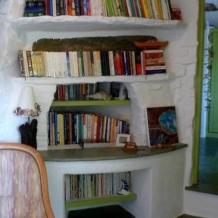 Гостевой дом La Maison Amande Spathi (Kea)