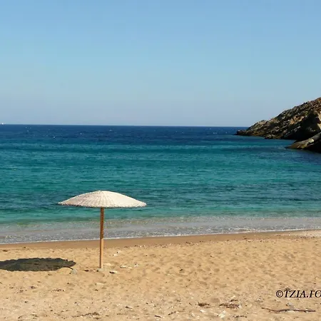 Affittacamere La Maison Amande Spathi (Kea)