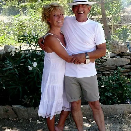 La Maison Amande Spathi (Kea)